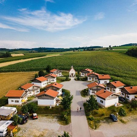 Vital Camp Bayerbach Buitenkant foto